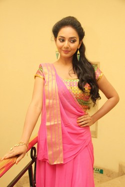 Vidya Pradeep Photos